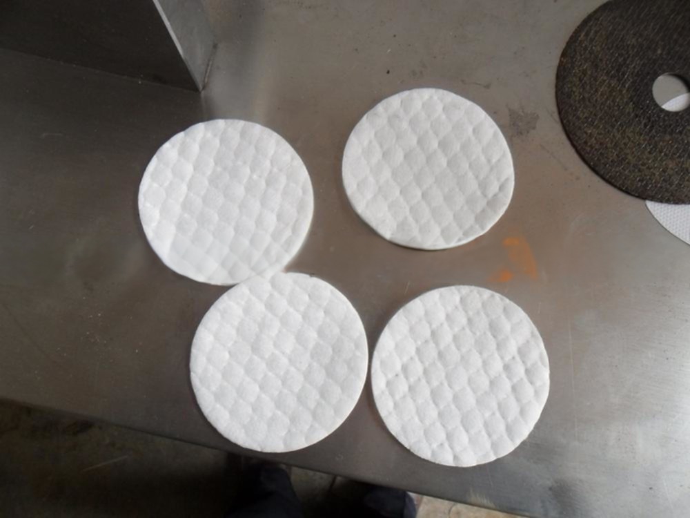KR-XM-A Round Disposable Non Woven Pad Making Machine For Disposable Pads Production