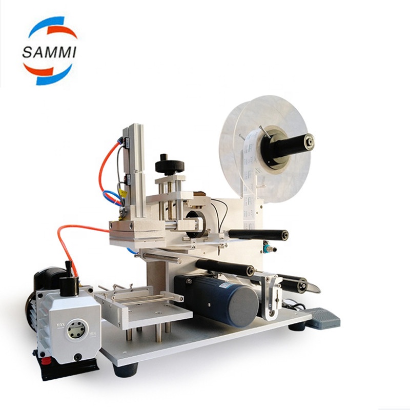 Flat Surface Packaging Labeling Machine Semi Automatic For Bottle Lids