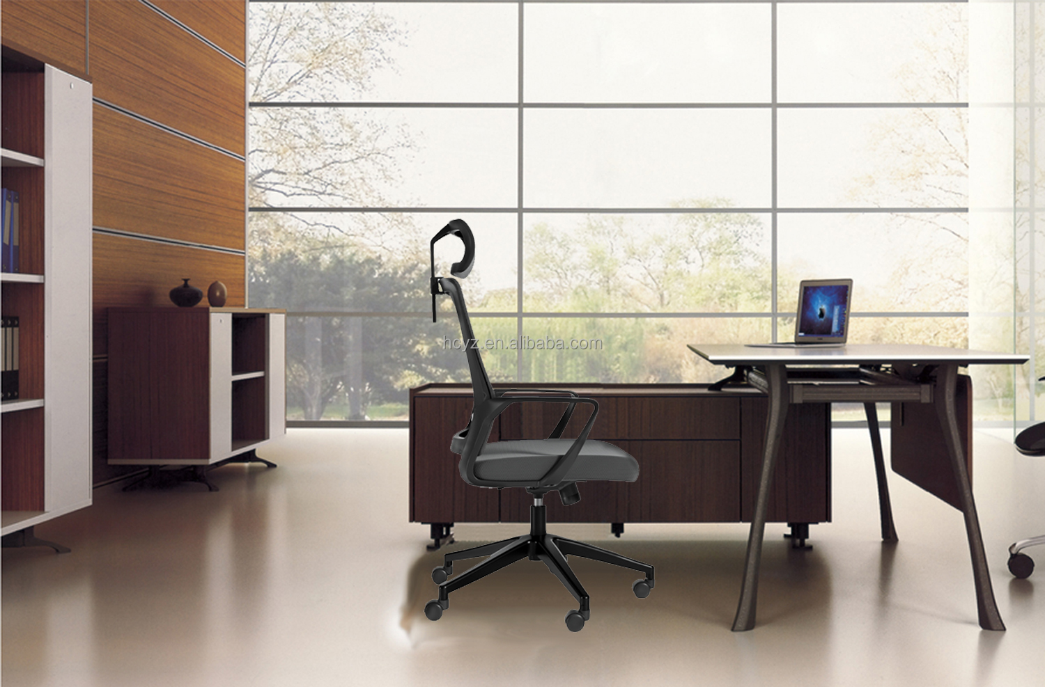 Ergonomic Executive Office Chair with Comfortable Swivel Wheels and Adjustable Height