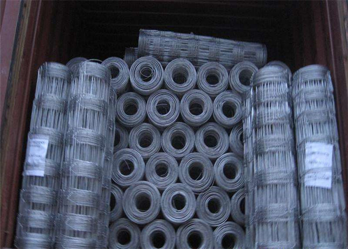 High Tensile Galvanized Wire Mesh Fence Panels For Grassland 1.8m Hot Dipped 15cm Hole Field
