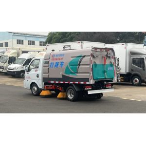 Dongfeng Mini Road Cleaning Sweeper Dust Suction Water Spraying Truck