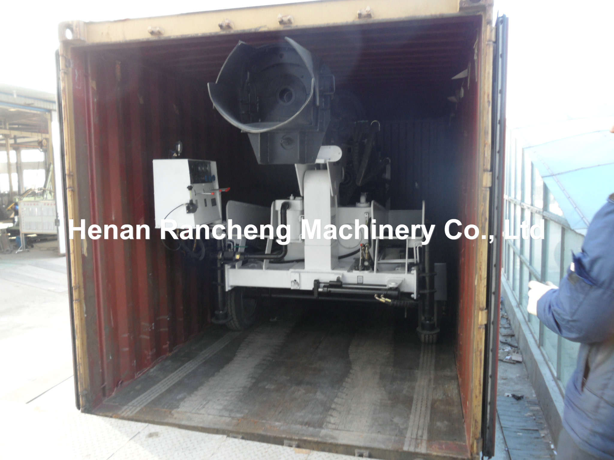 Hydraulic Borehole Trailer Mounted Water Well Drilling Rigs 160m Drill Depth 45KW