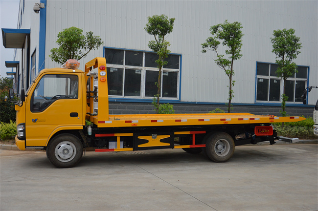 ISUZU 3 Tons 5 Tons Dragging Towing Wrecker Truck Road-block Removal Truck