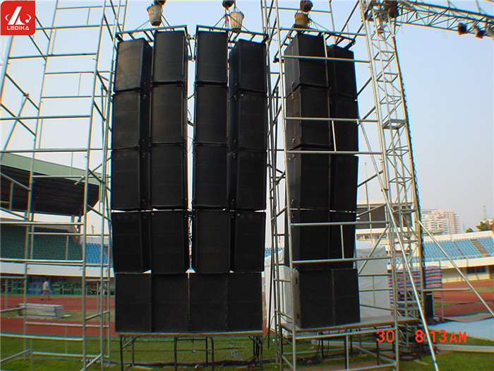 Silver Indoor Layer Speaker Truss Towers Aluminum Support Speakers Thickness 3mm