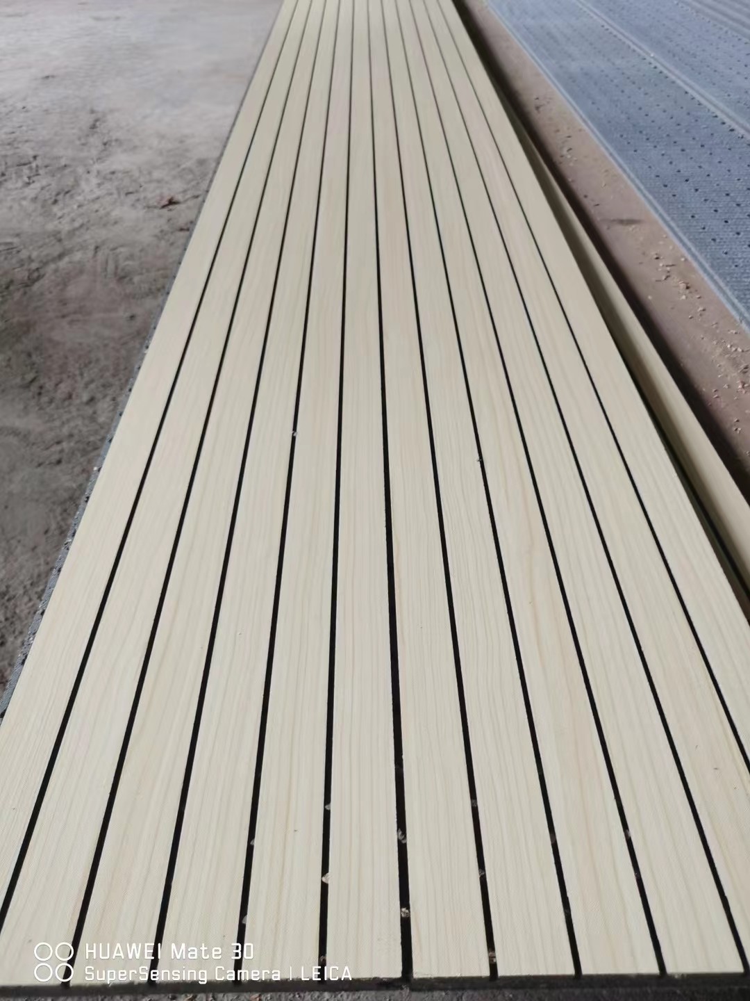 Sound Absorbing MDF Walnut Wood Slatted Acoustic Panels For Interior Decoration Wall