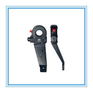 China IVECO Truck Spare Parts Manual Slack Adjuster REAR GENLYON SAIC wholesale