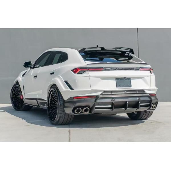 RT Carbon Body Kit For URUS SUV Lamborghini Front Lip Diffuser Wheel Arch Widebody Kit