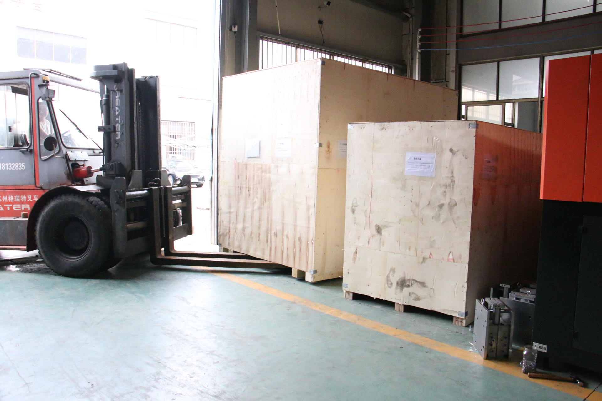 SMC Plastic PET Bottle Making Machine DELTA PLC Control
