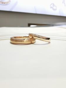 China Grind Arenaceous Technology AU750 Rose Gold Couple Rings wholesale