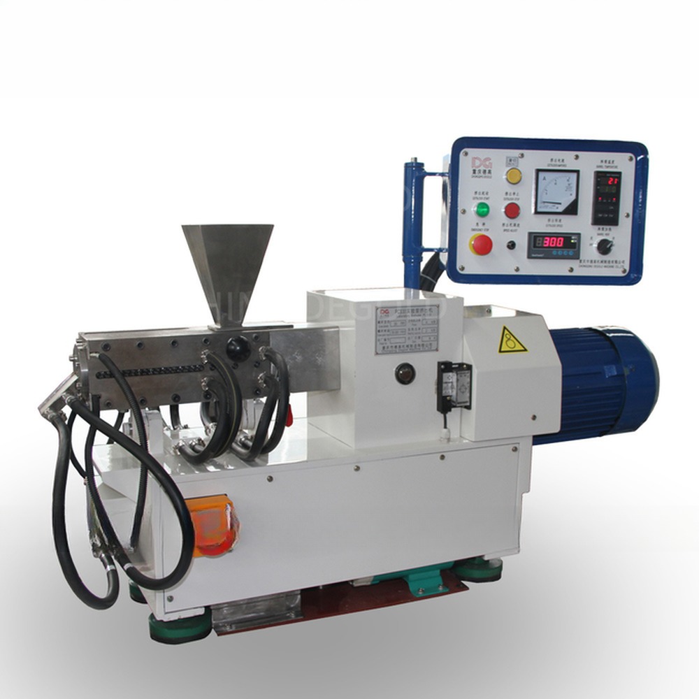 Single Screw Extrudie Machine for Laboratory Use (PCS30)