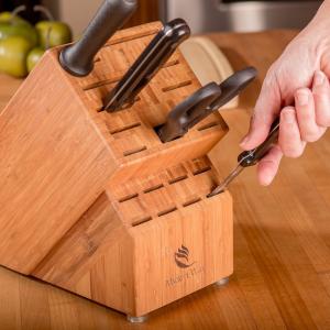 China multifunctional knife holder bamboo magnetic knife holder with special design wholesale