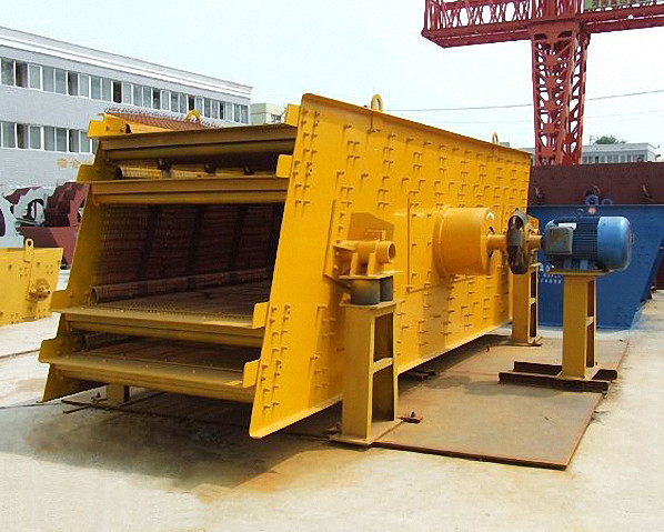 Small Lump Material Vibrating Screen Machine High Precision Large Process Volume