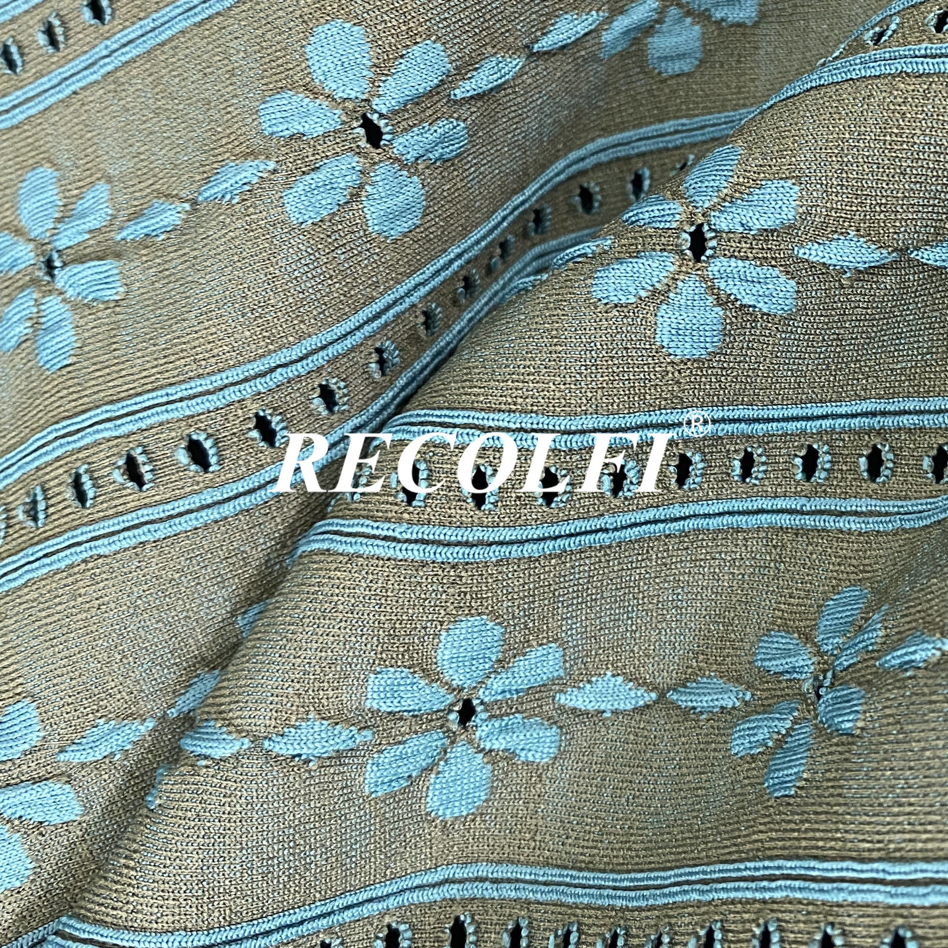 Anti Mold Flower Printing Green Athletic Wear Fabric 77% Repreve Nylon