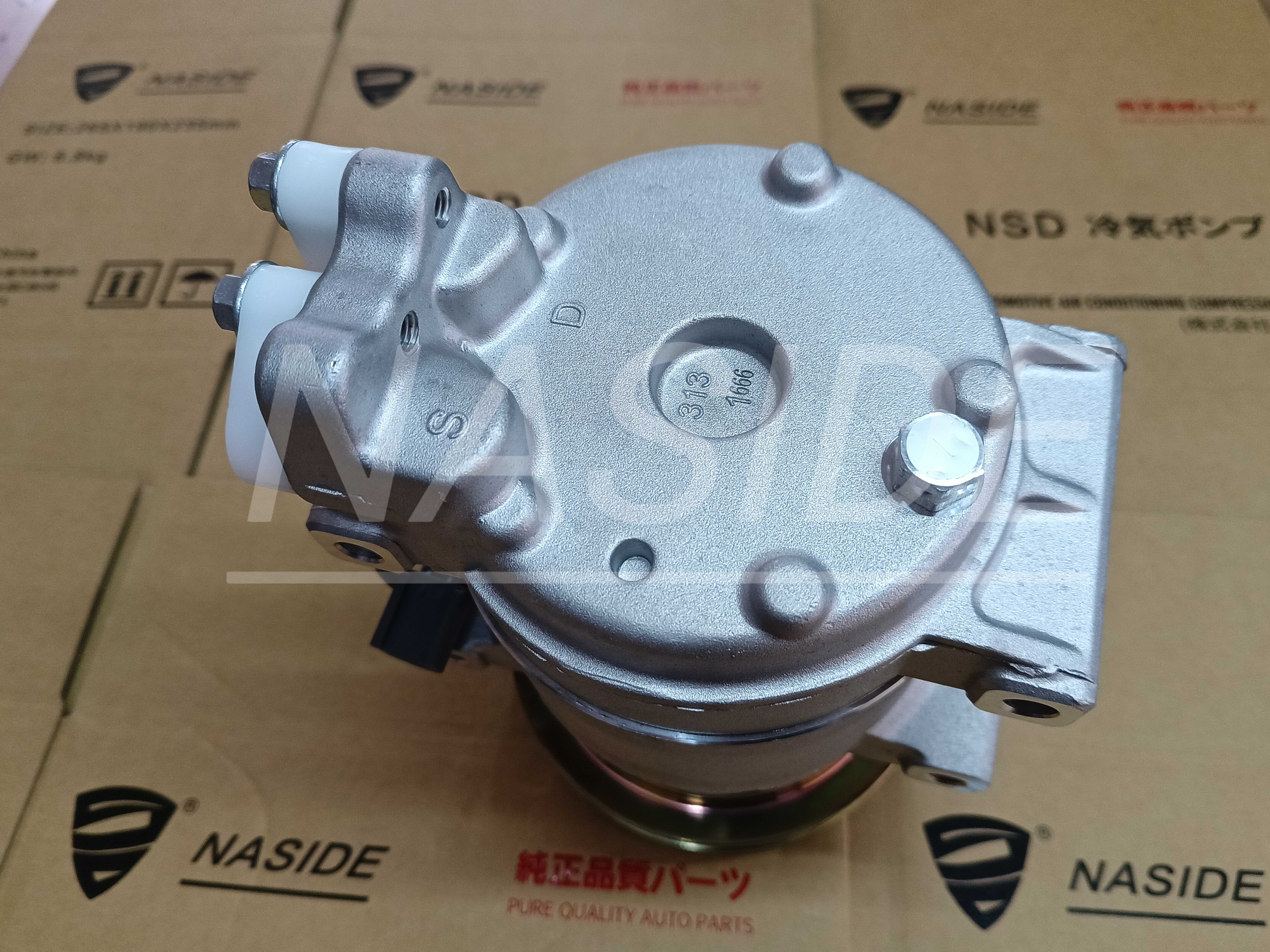 Auto AC Conditioning Compressor For 4663927 DKS15D 4621589 Hitachi excavator
