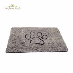 China Microfiber Chenille Outdoor Pet Gear Placemat for Sloppy Dogs wholesale