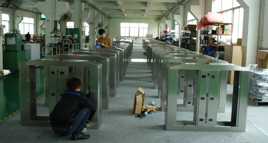 Both Way Rotating Tripod Turnstile Gate RS232 Access Control Barrier Gate