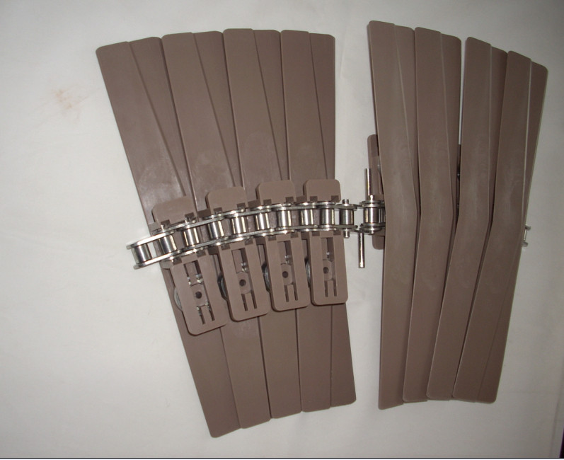 SS3873-K1200 SNAP ON PLASTIC PLATE TOP CHAINS WITH SIDE GUIDE BEARINGS SPIRAL CONVEYOR TOP CHAINS