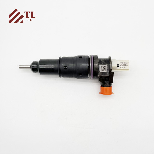 22282199 7485030847 7485150350 Fuel Injector For Volvo Construction Machinery Parts