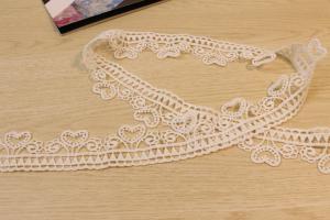 China Multiusage Guipure Lace Trims , Nonelastic Embroidered Trim Ribbon wholesale