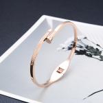 58X44mm Stainless Steel Designer Jewelry Rhinestone Gold Bracelet With Screw