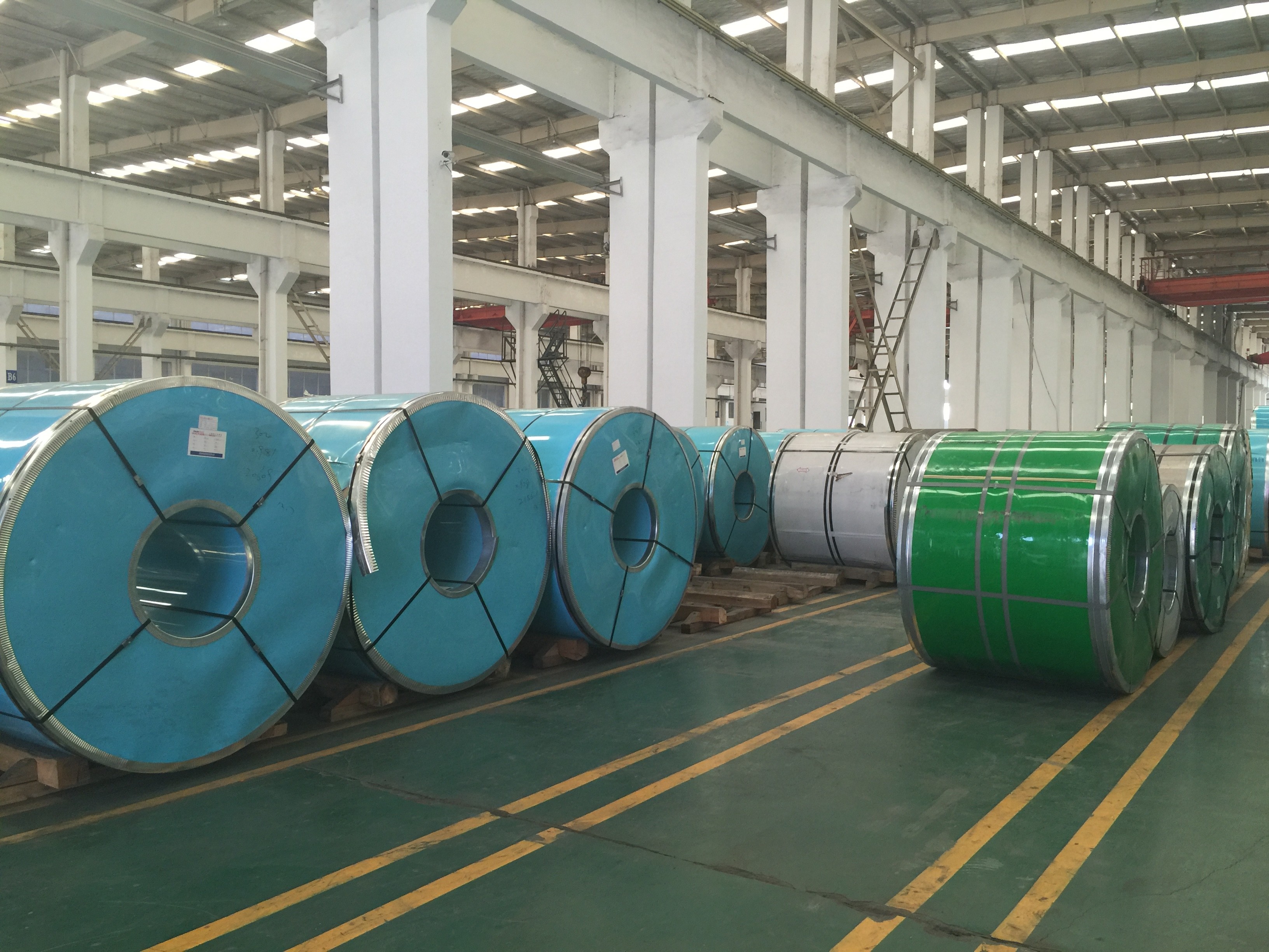 Cold Rolled 301 Full Hard 4/4H Stainless Steel Coil Strip 2B 2D Surface 0.1mm - 3mmm