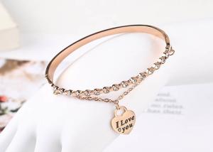 China Stainless steel letter diamond 18K bracelet female love Roman tag bracelet titanium steel buckle logo words wholesale wholesale