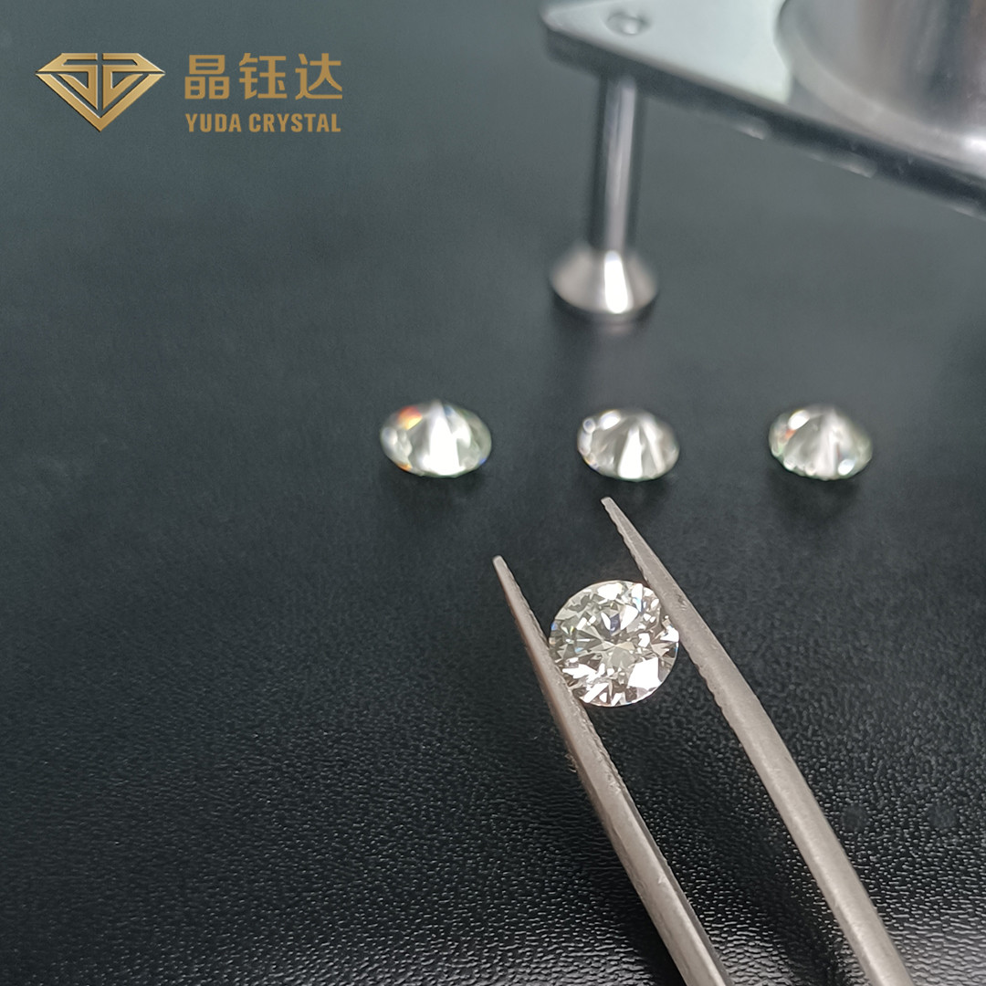 White Round 7ct 8ct CVD Lab Grown Diamonds GH Color VVS VS Clarity