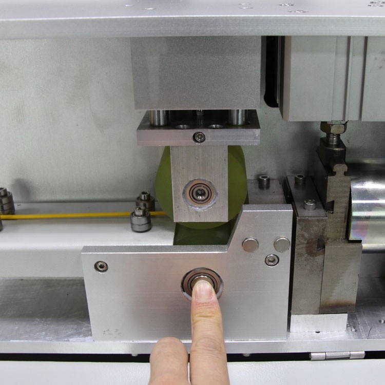 CLX-95 Automatic Fiber Optic Cable Cutting Machine Patch Cord Making Machine