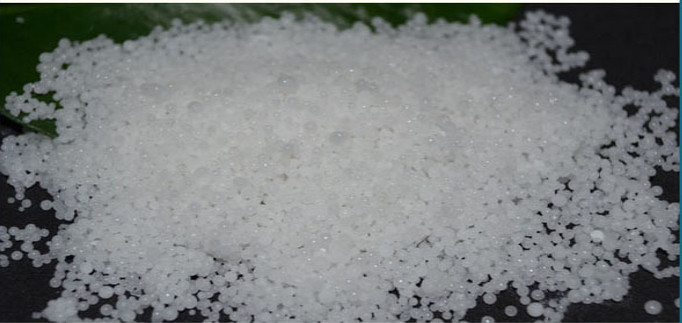 CAS 1310-73-2 Pharmaceutical Grade Sodium Hydroxide 99 % Caustic Soda Pearls