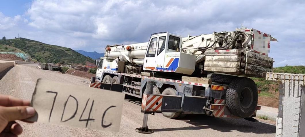 All-Terrain Zoomlion 80ton Truck Crane Hydraulic Mobile Crane Construction Machinery Lifting Equipment Truck-Mounted Telescopic Crane
