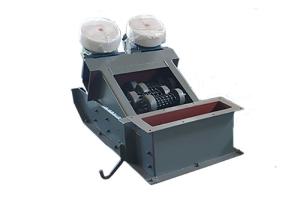 China Feed Materials Lime Vibrate Motor Vibrating Feeders Big Capacity wholesale