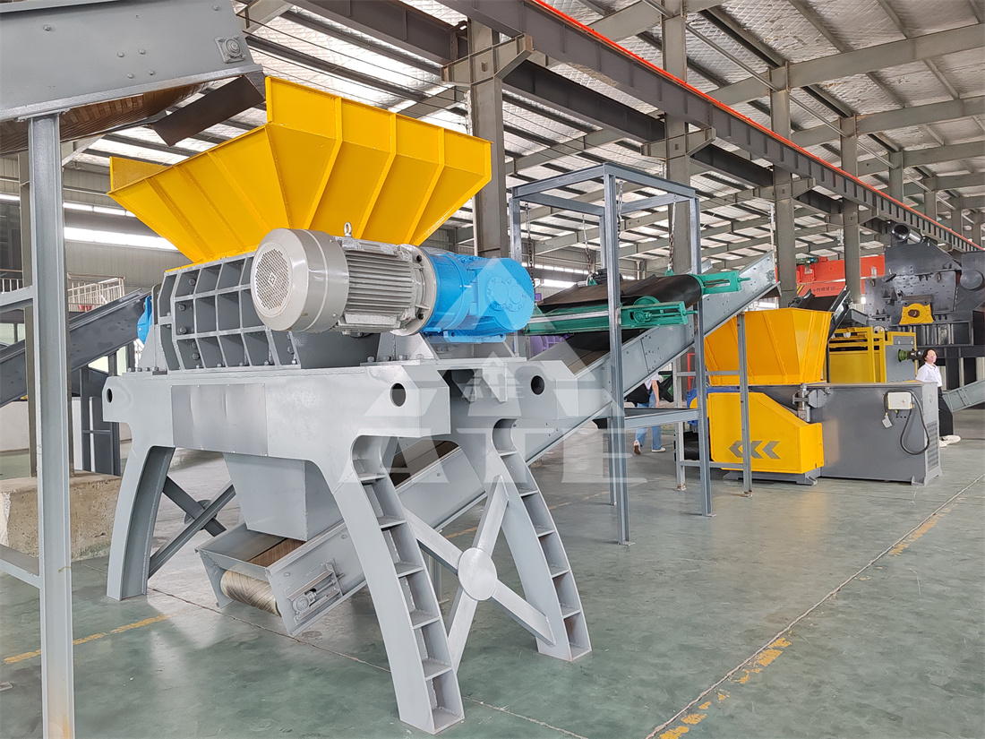 Waste Plastic Bucket Trash Can Big Blue Bucket Shredder Machine