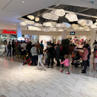 Customizable Flower Cotton Candy Vending Machine With Smart Robot Operation