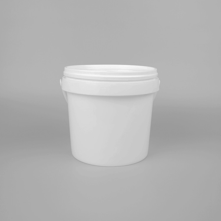 SGS Certified 2 Liter Plastic Food Bucket Durable With Handles And Lids