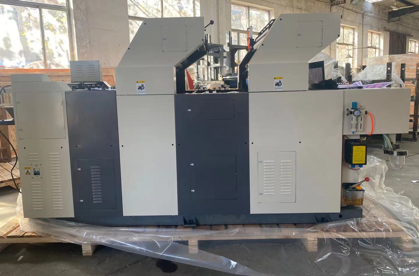 Two Color Three Color Four Colors Offset Printing Machine For Paper Cup