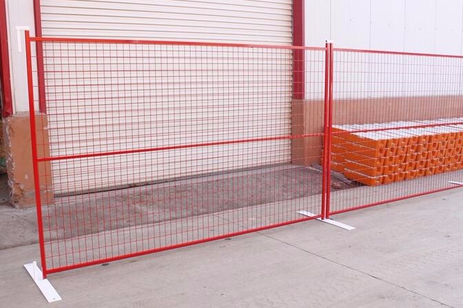 Canada temporary Construction Fence H 6'/1830mm and W 9.6' /2950mm tubing 1"/25mm thick 1.5mm powder coated grey