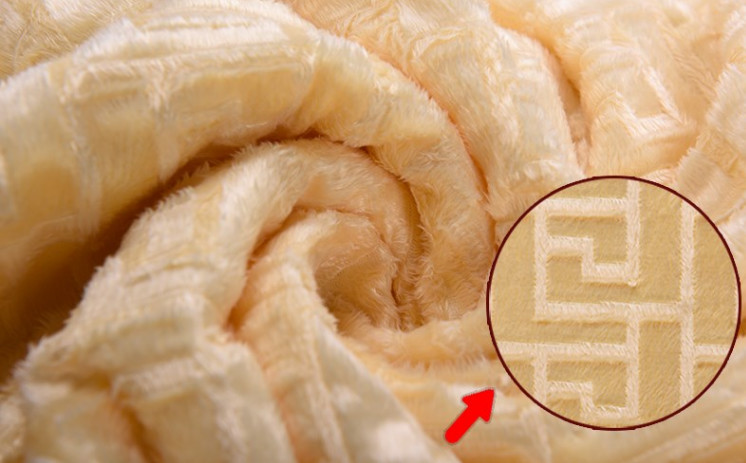 Solid Color Heavy PV Fleece Fake Fur Blankets And Throws Two Layers Anti - Pilling