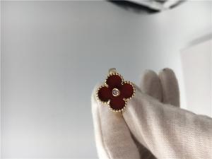 China Unique Yellow Gold Engagement Rings Round Diamond , Vintage Alhambra Ring With Carnelian wholesale