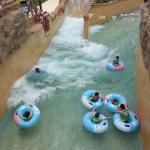 Exciting Extreme Lazy River Water Park Customized ISO9001 Certified