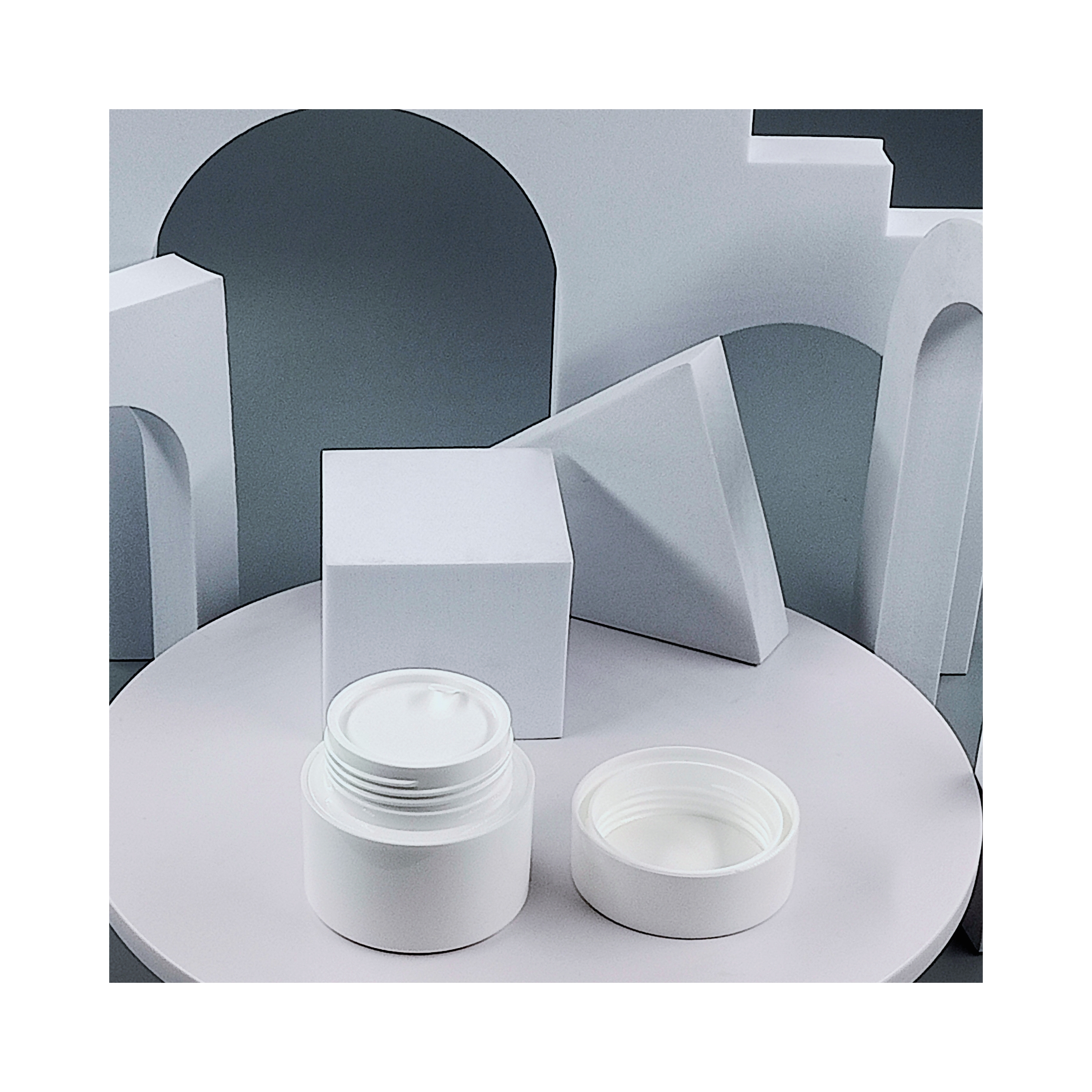 Plastic Cream Jar for Eye Cream in Customized Color Option