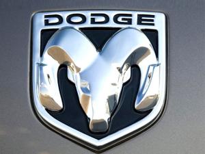 China Big size High quality vacuum forming car logo pylon sign for car dealership wholesale