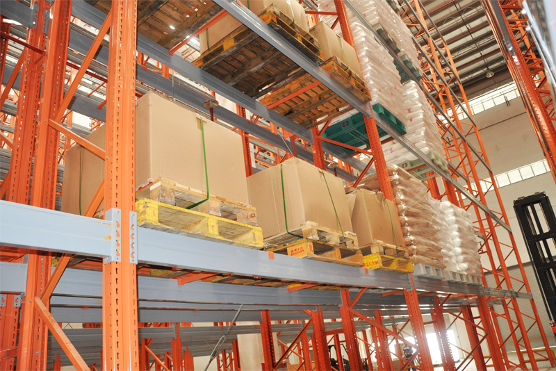 Warehouse Storage VNA Racks Warehouse Very Narrow Aisle Racking System  