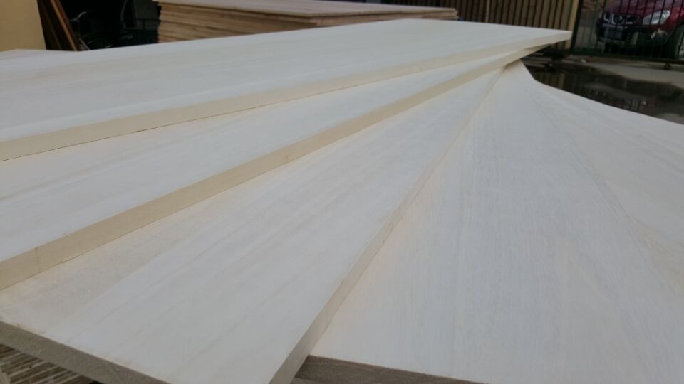 4x8 Paulownia Wood Plywood Grade AA AB BB BC With Free Spare Parts