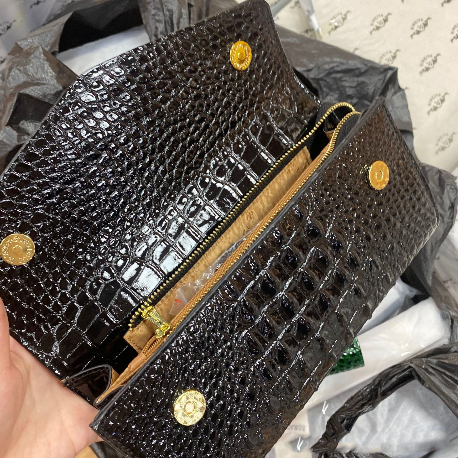 Luxury Satchels Classy Handbag for Bridal Wedding in Genuine Leather and Envelope