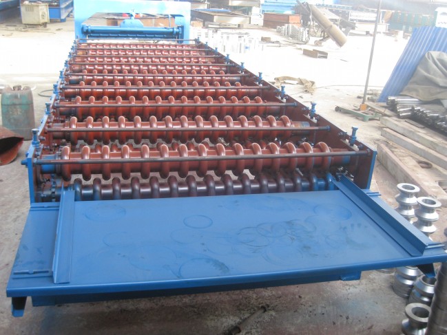 836 Colored Steel Corrugated Roof Sheet Making Machine