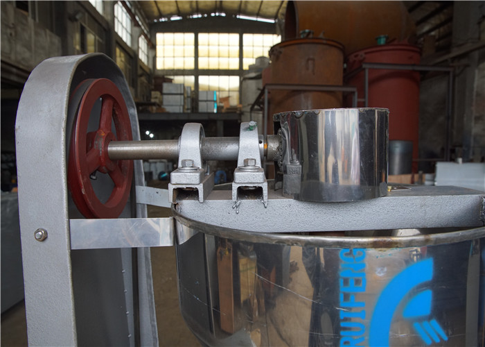 Olive Oil Cold Press Machine , Cold Press Extraction Machine 150-200kg Per Hour