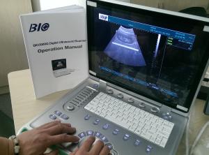 China PC Based B / W Portable Ultrasound Scanner 15 inch Laptop Screen Only 5kgs Weight Convenient to Carry wholesale