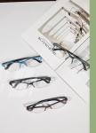 54mm Women's Titan Eye Glasses Anti Dryness Customized Packaging
