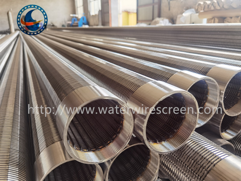 304 Stainless Steel Threaded Coupling 114mm Wedge Wire Screen Pipe All Welded