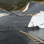 Glossy Geomembrane HDPE Dam Liner for Geosynthetics Pond Length 50m-100m